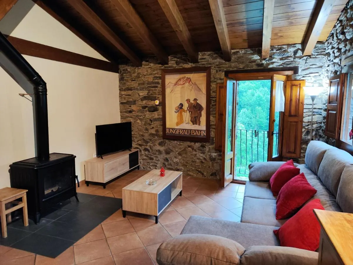 Apartamento Cal Llarg - El Refugi Molló