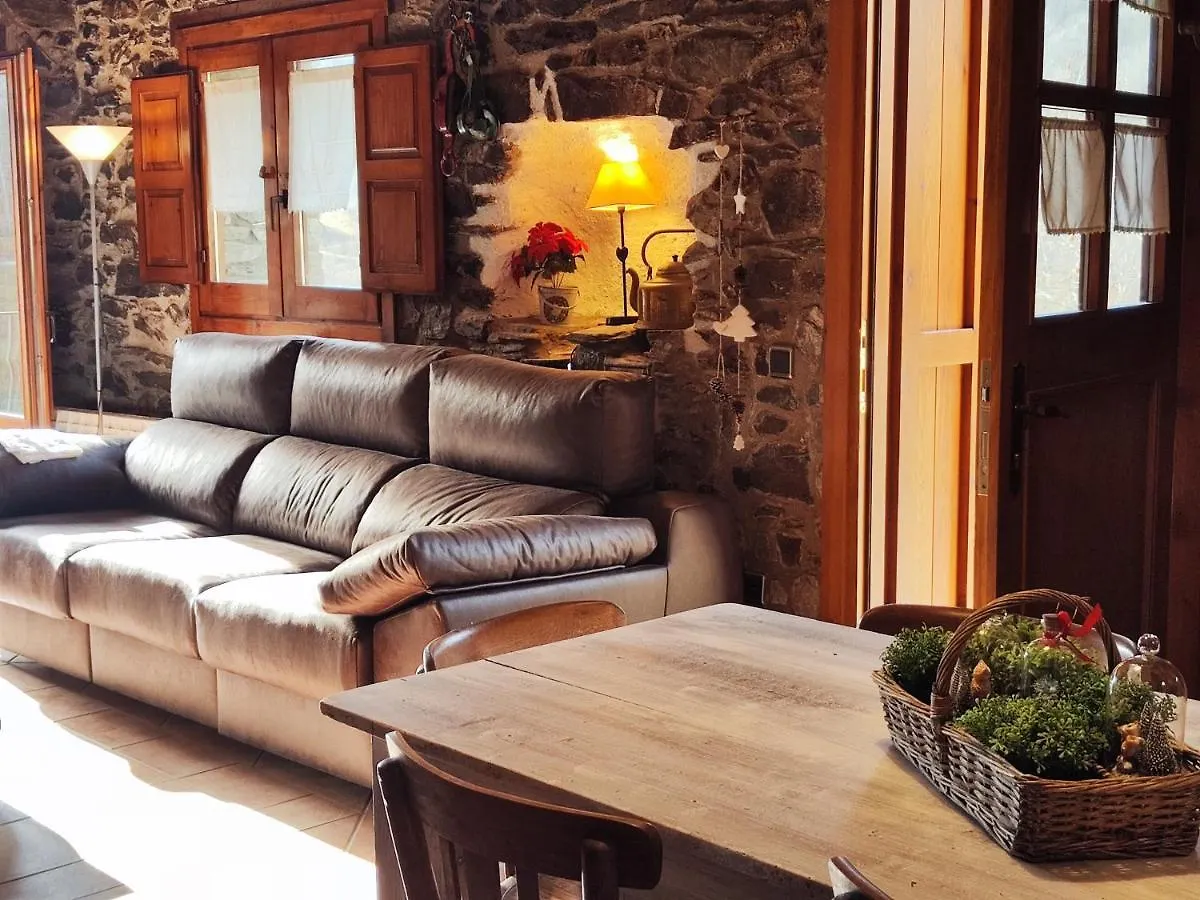 Apartamento Cal Llarg - El Refugi Molló 0*,  España